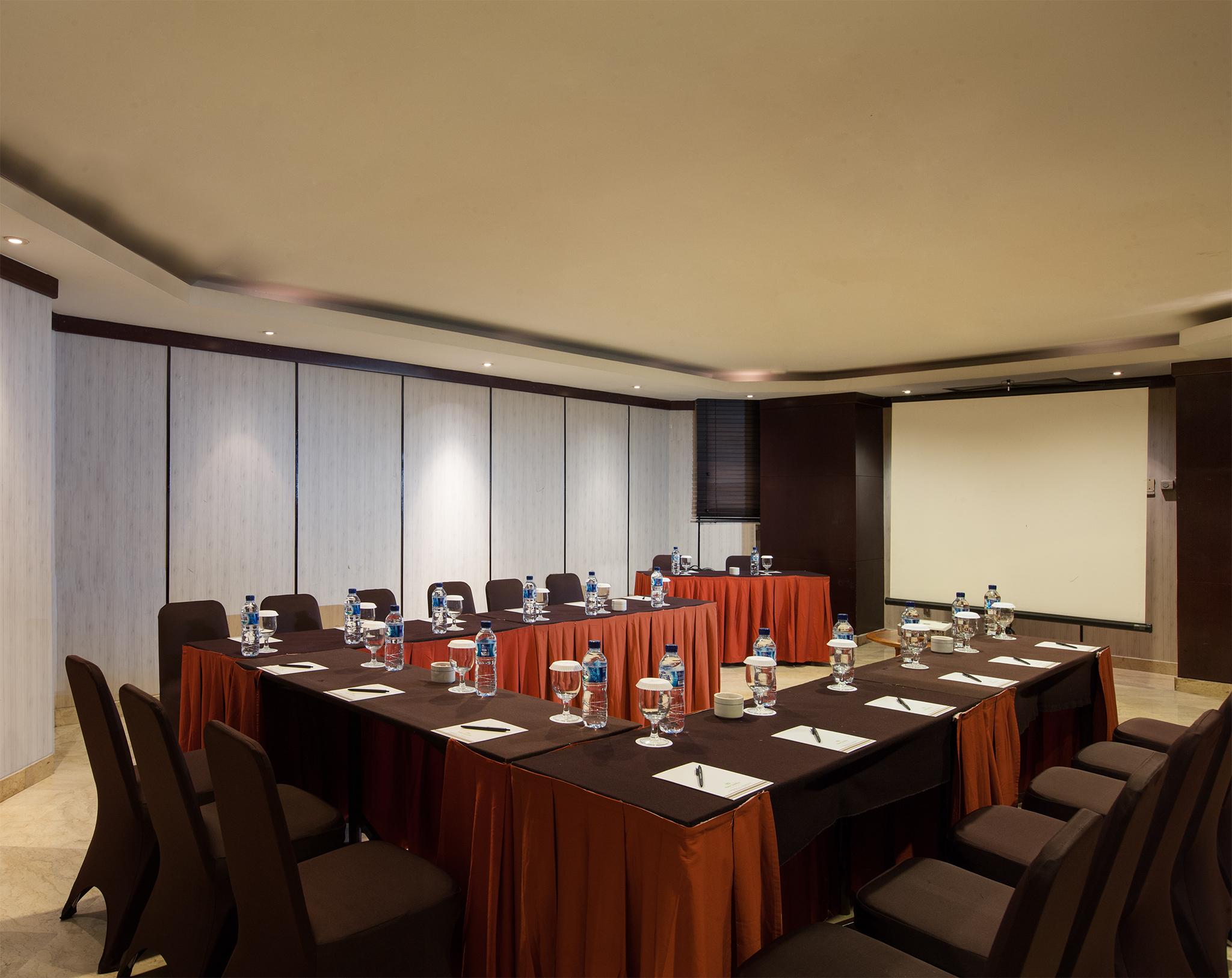 Hotel Santika Premiere Семаранг Екстериор снимка