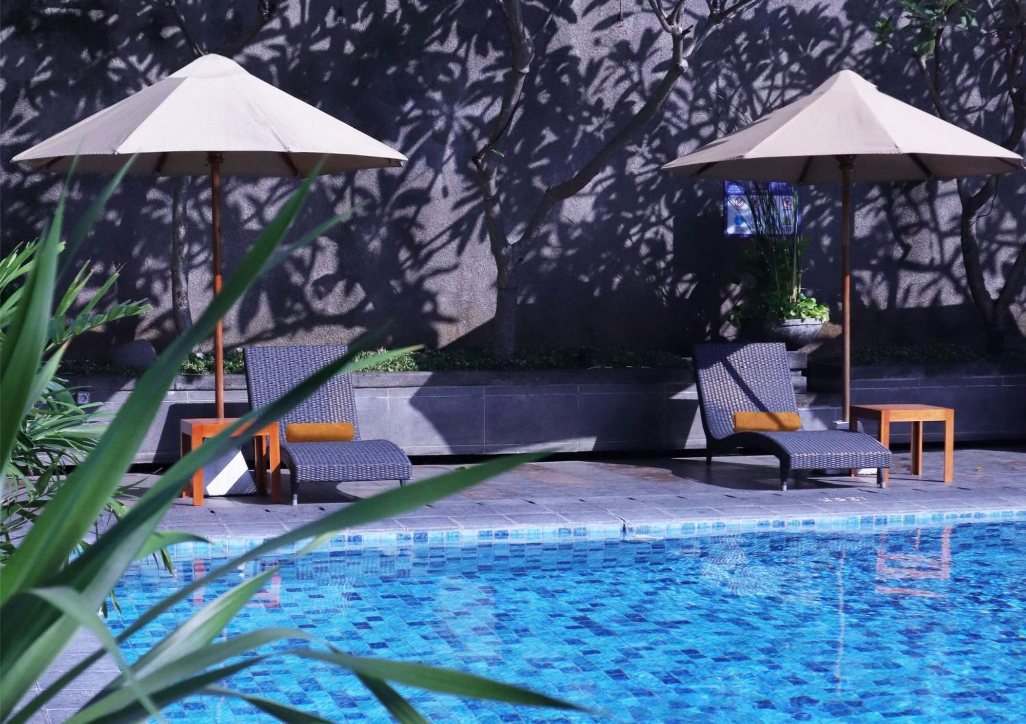 Hotel Santika Premiere Семаранг Екстериор снимка